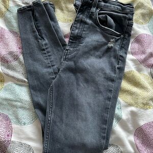 Hudson distressed skinny jeans with zipper ankles sz 25